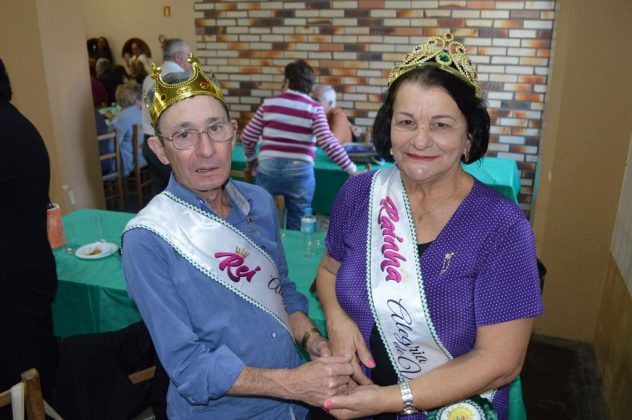 Com animação de banda ao vivo, a festa seguiu durante toda a tarde, o Rei do grupo Encontro da Saudade de Ivoti, comentou a alegria de participar.